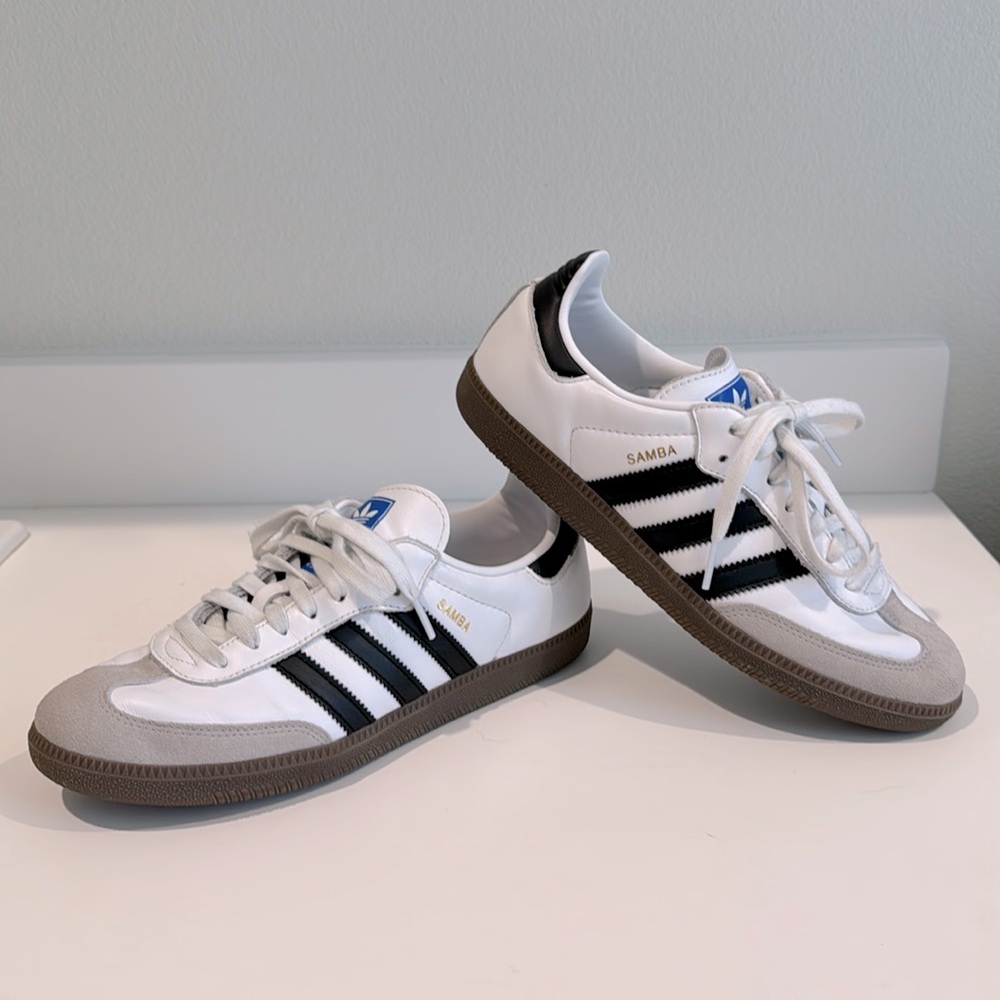 Adidas Samba OG Women’s 9/ Men’s 8